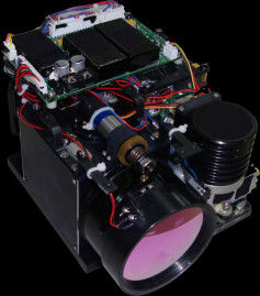 คุณภาพ CCS JIR-2126 Cooled MWIR Thermal Imager ป้องกันการสั่นสะเทือนป้องกันการสั่นสะเทือนที่คุ้มค่า โรงงาน
